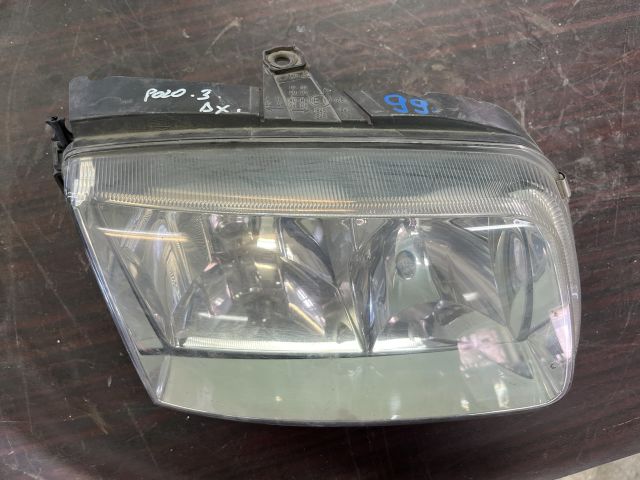 bontott VW POLO III Jobb Fényszóró
