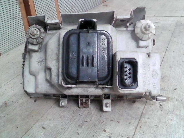 bontott VW POLO III Jobb Fényszóró