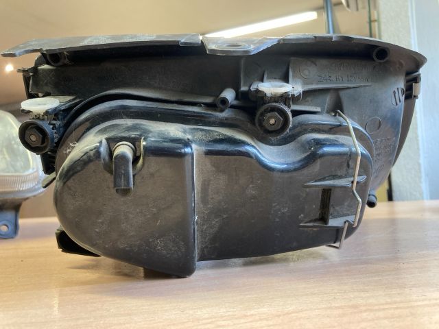 bontott VW POLO III Jobb Fényszóró