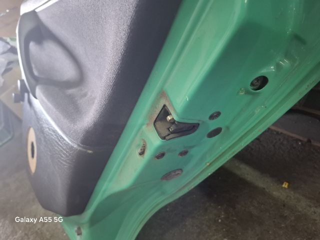 bontott VW POLO III Jobb hátsó Ajtó (Részeivel)