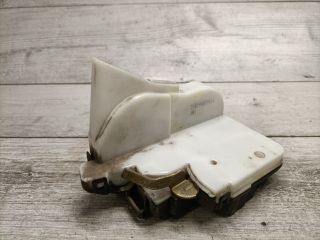 bontott VW POLO III Jobb hátsó Ajtózár