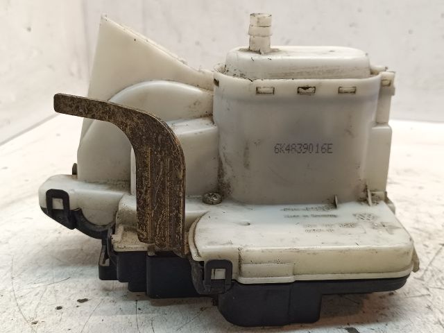 bontott VW POLO III Jobb hátsó Ajtózár