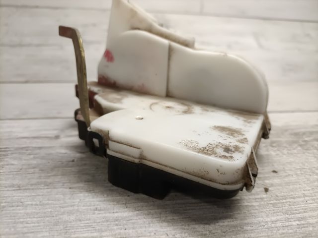 bontott VW POLO III Jobb hátsó Ajtózár