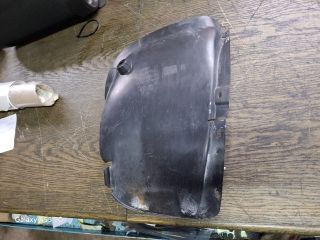 bontott VW POLO III Jobb hátsó Dobbetét (Kerékjárati, Műanyag)