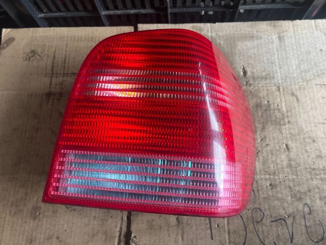 bontott VW POLO III Jobb Hátsó Lámpa