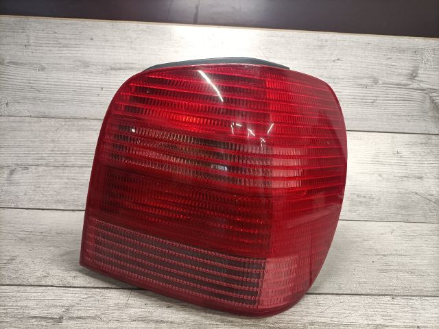 bontott VW POLO III Jobb Hátsó Lámpa