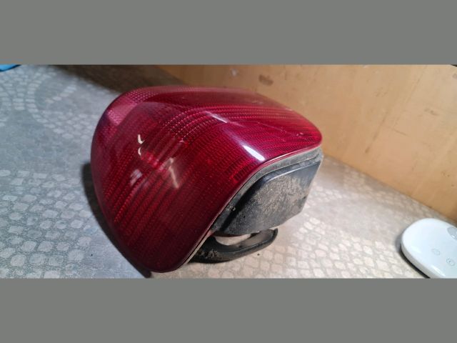 bontott VW POLO III Jobb Hátsó Lámpa