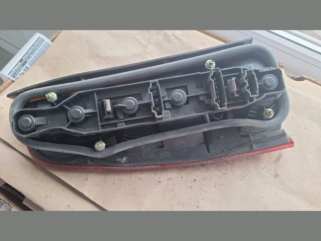 bontott VW POLO III Jobb Hátsó Lámpa