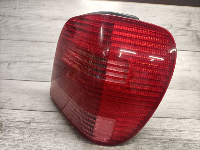 bontott VW POLO III Jobb Hátsó Lámpa