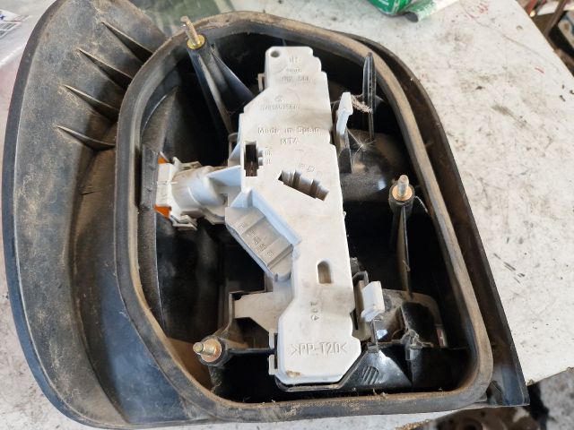 bontott VW POLO III Jobb Hátsó Lámpa