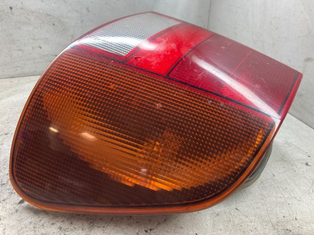 bontott VW POLO III Jobb Hátsó Lámpa