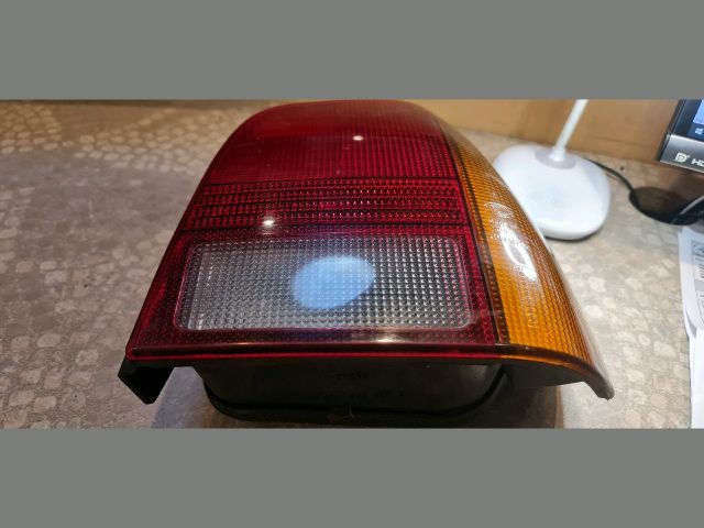 bontott VW POLO III Jobb Hátsó Lámpa