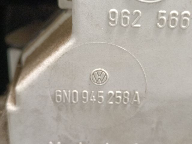 bontott VW POLO III Jobb Hátsó Lámpa