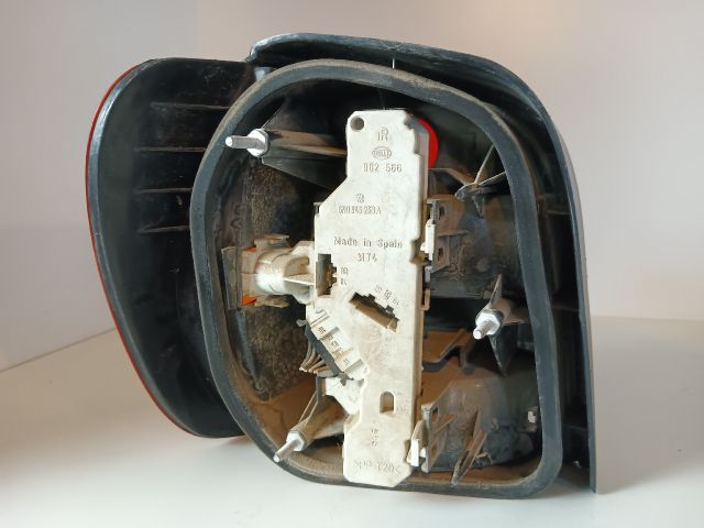 bontott VW POLO III Jobb Hátsó Lámpa