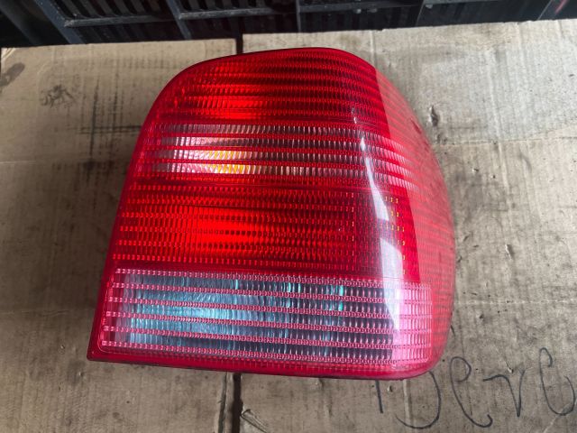 bontott VW POLO III Jobb Hátsó Lámpa