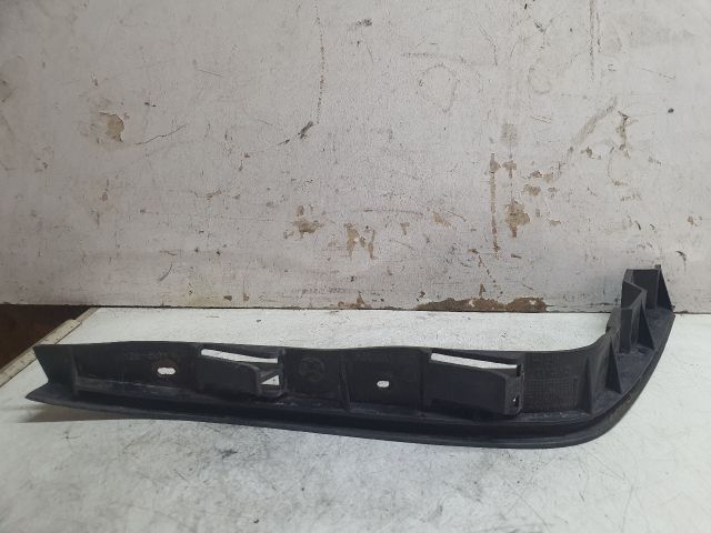 bontott VW POLO III Jobb hátsó Oldal Lökhárító Tartó (Műanyag)