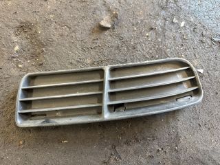 bontott VW POLO III Jobb Ködlámpa Rács