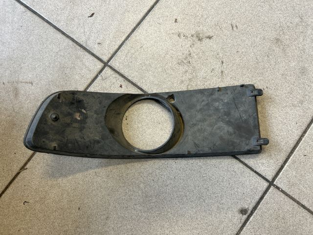 bontott VW POLO III Jobb Ködlámpa Rács