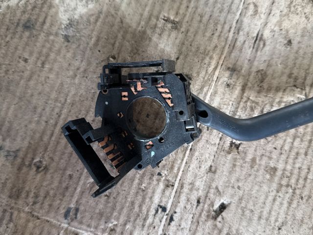 bontott VW POLO III Jobb Kormánykapcsoló Ablaktörlő