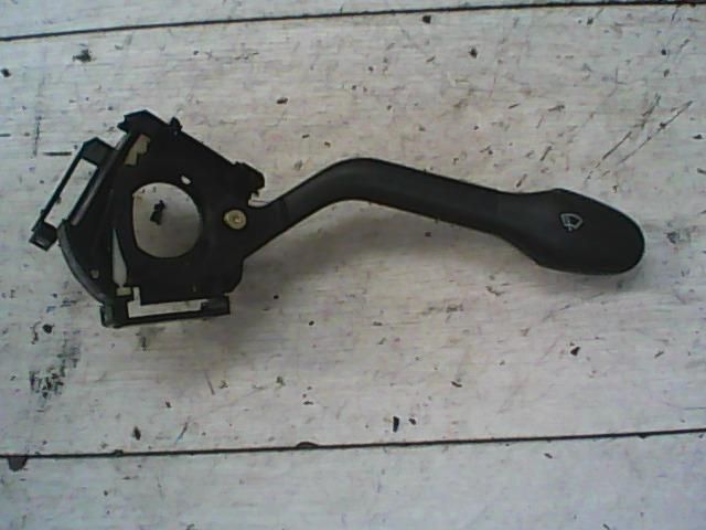 bontott VW POLO III Jobb Kormánykapcsoló Ablaktörlő