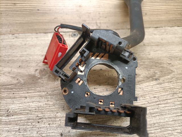 bontott VW POLO III Jobb Kormánykapcsoló Ablaktörlő