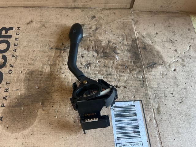 bontott VW POLO III Jobb Kormánykapcsoló Ablaktörlő