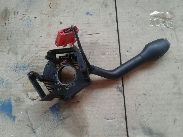 bontott VW POLO III Jobb Kormánykapcsoló Ablaktörlő