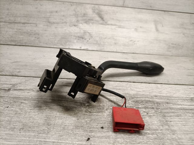 bontott VW POLO III Jobb Kormánykapcsoló Ablaktörlő