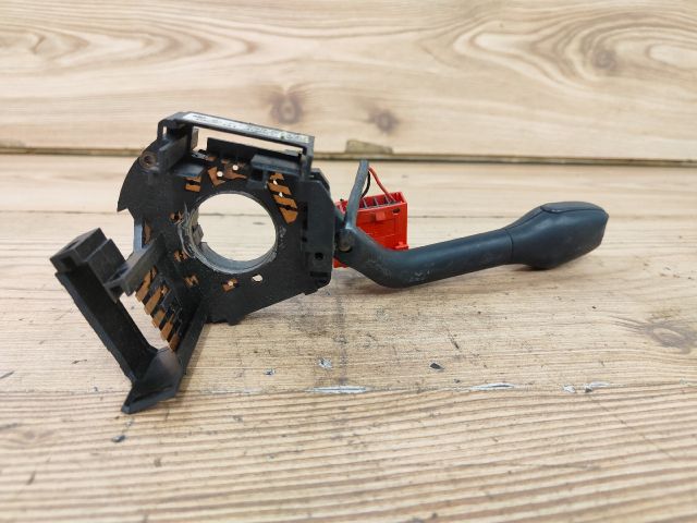 bontott VW POLO III Jobb Kormánykapcsoló Ablaktörlő