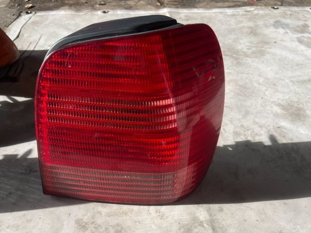 bontott VW POLO III Jobb Külső Hátsó Lámpa
