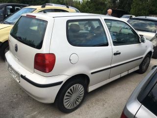 bontott VW POLO III Jobb Napellenző Tartó