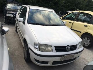 bontott VW POLO III Jobb Napellenző Tartó