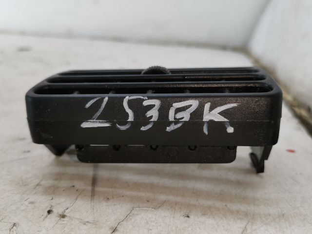 bontott VW POLO III Középső Bal Szellőző