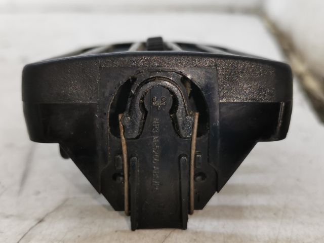 bontott VW POLO III Középső Jobb Szellőző