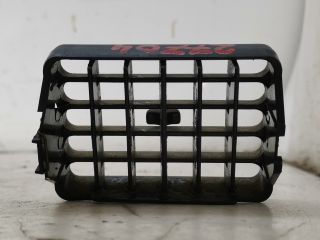 bontott VW POLO III Középső Jobb Szellőző