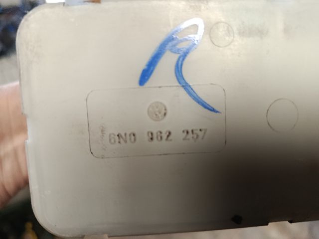 bontott VW POLO III Központizár Elektronika