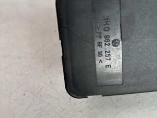 bontott VW POLO III Központizár Motor (Pozíciófüggetlen)