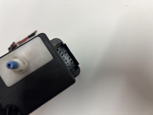 bontott VW POLO III Központizár Motor (Pozíciófüggetlen)