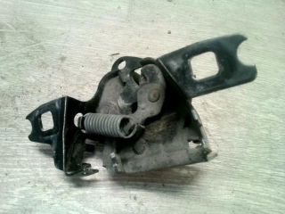 bontott VW POLO III Motorháztető Zárszerkezet