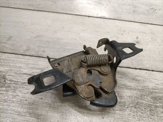 bontott VW POLO III Motorháztető Zárszerkezet