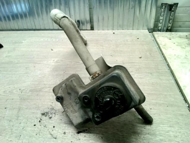 bontott VW POLO III Szervóolaj Tartály