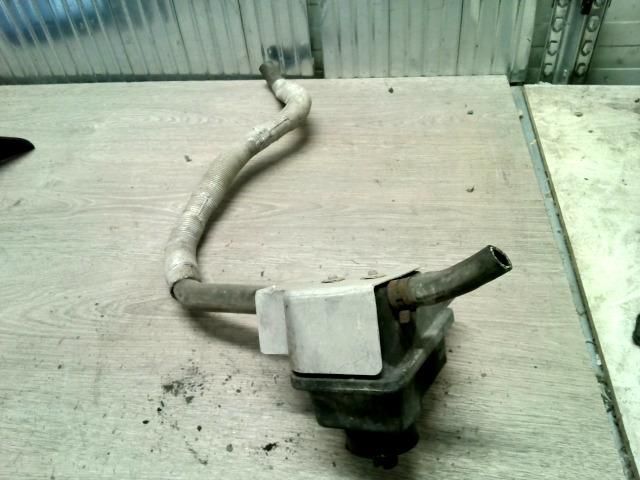 bontott VW POLO III Szervóolaj Tartály