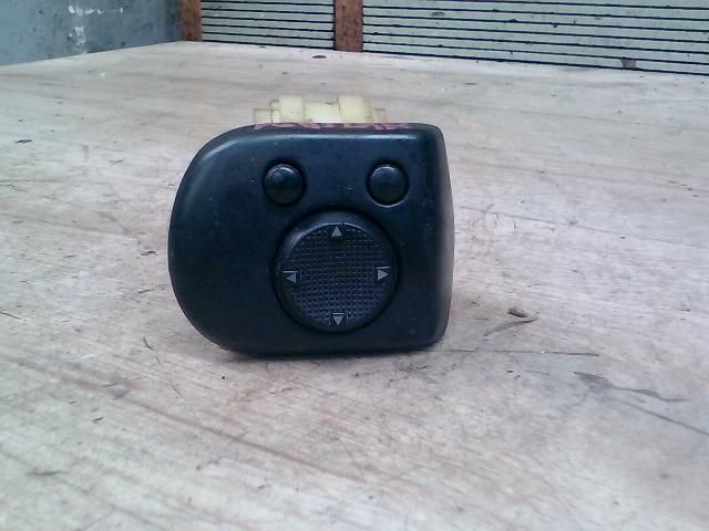 bontott VW POLO III Tükör Kapcsoló