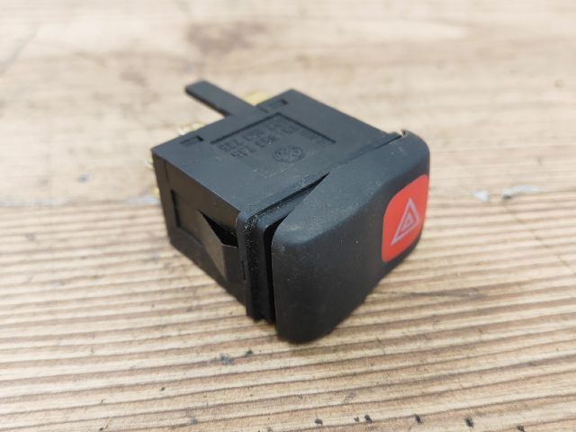 bontott VW POLO III Vészvillogó Kapcsoló