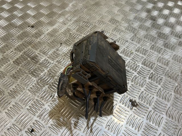 bontott VW POLO IV ABS Kocka