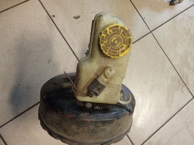 bontott VW POLO IV Fékrásegítő