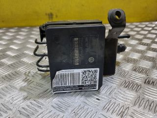 bontott VW POLO IV ABS Kocka