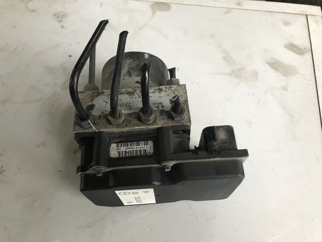 bontott VW POLO IV ABS Kocka