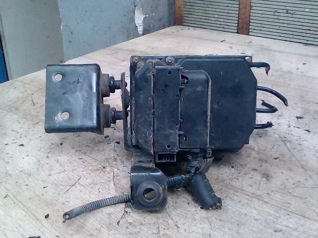 bontott VW POLO IV ABS Kocka