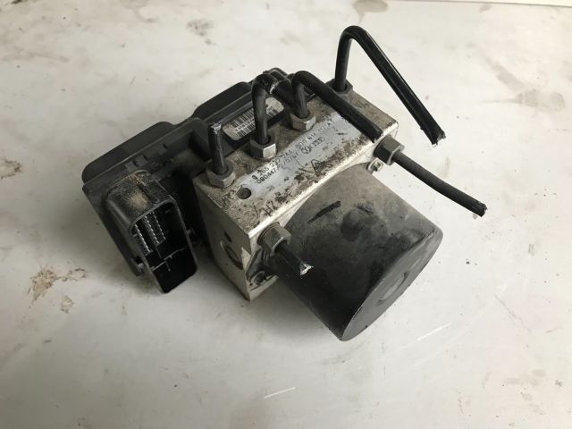 bontott VW POLO IV ABS Kocka